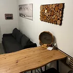 Apartment Maya *