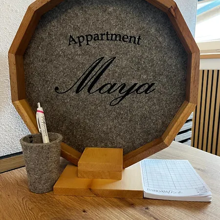 Maya ניוסטיפט אים סטובאיטל